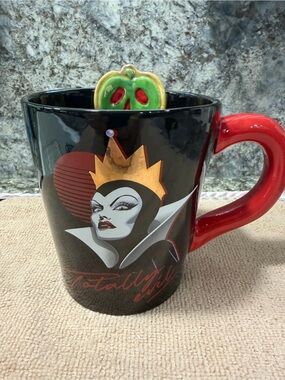 Disney Evil Queen “Totally Evil” Mug with Poison Apple Rim Detail | NWT